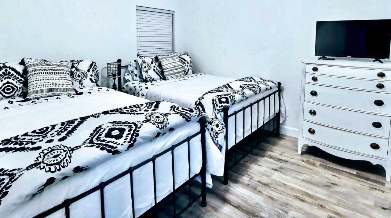 Barefoot Bliss - Beachfront Condo - Sleeps 12 ปานามาซิตี้บีช ภายนอก รูปภาพ