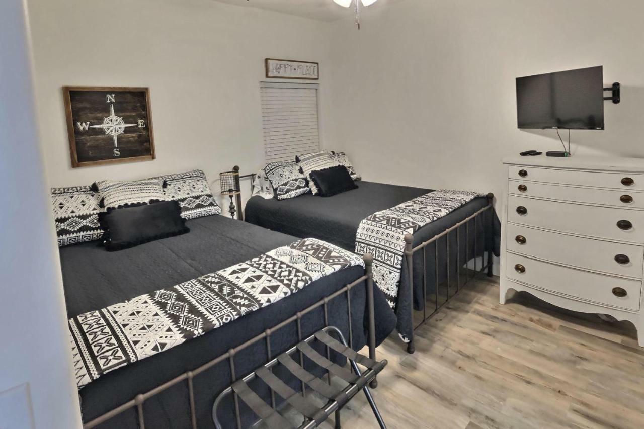 Barefoot Bliss - Beachfront Condo - Sleeps 12 ปานามาซิตี้บีช ภายนอก รูปภาพ